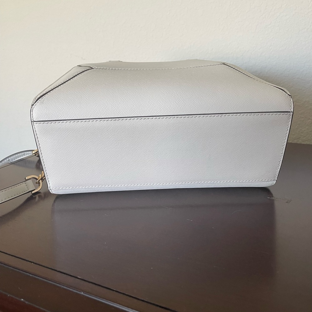 Michael Kors White Satchel with Gold Accents - Picture 4 of 7